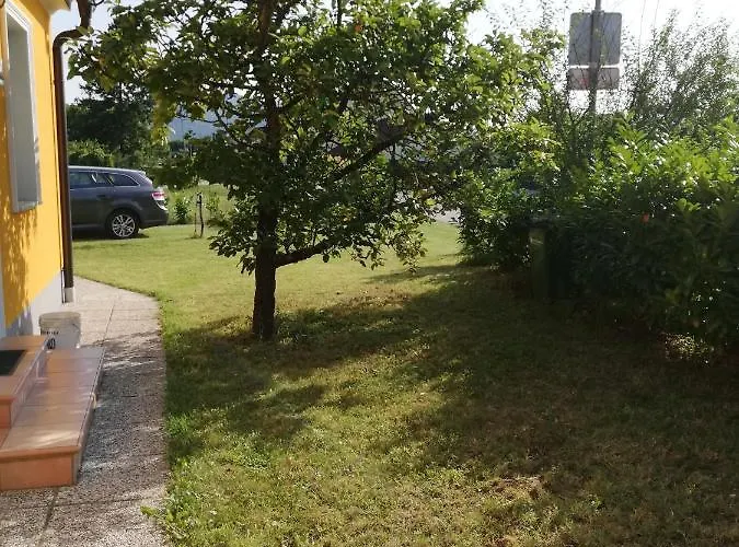 Antonia شقة Dobova